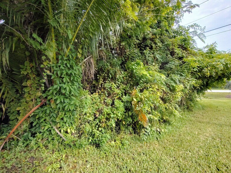 More Photos Of 5470 SE Ebbtide Ave, Stuart Land For Sale