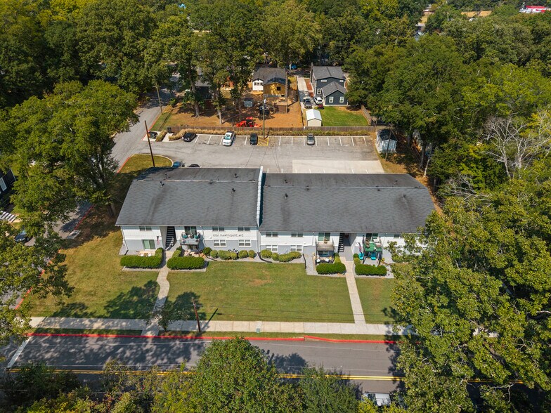 More Photos Of 1701 Hawthorne Ave, College Park Apartments For Sale