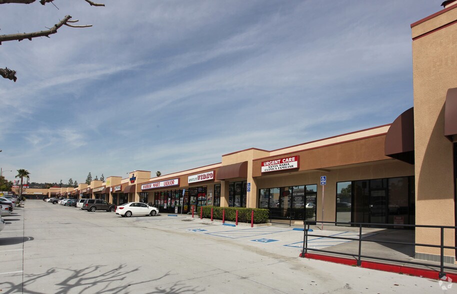 More Photos Of 300-450 N Harbor Blvd, La Habra Unknown For Lease