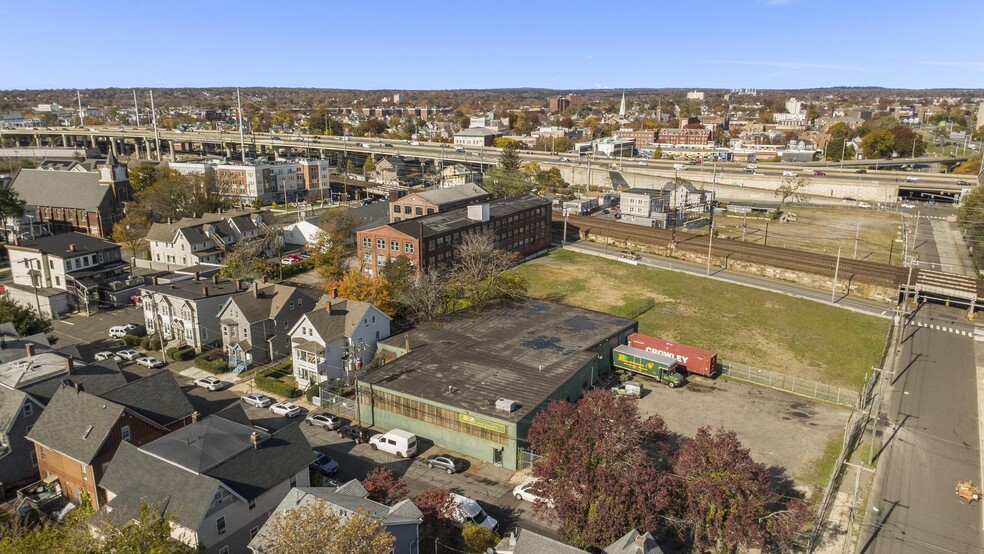 More Photos Of 417-433 Myrtle Ave, Bridgeport Industrial For Sale