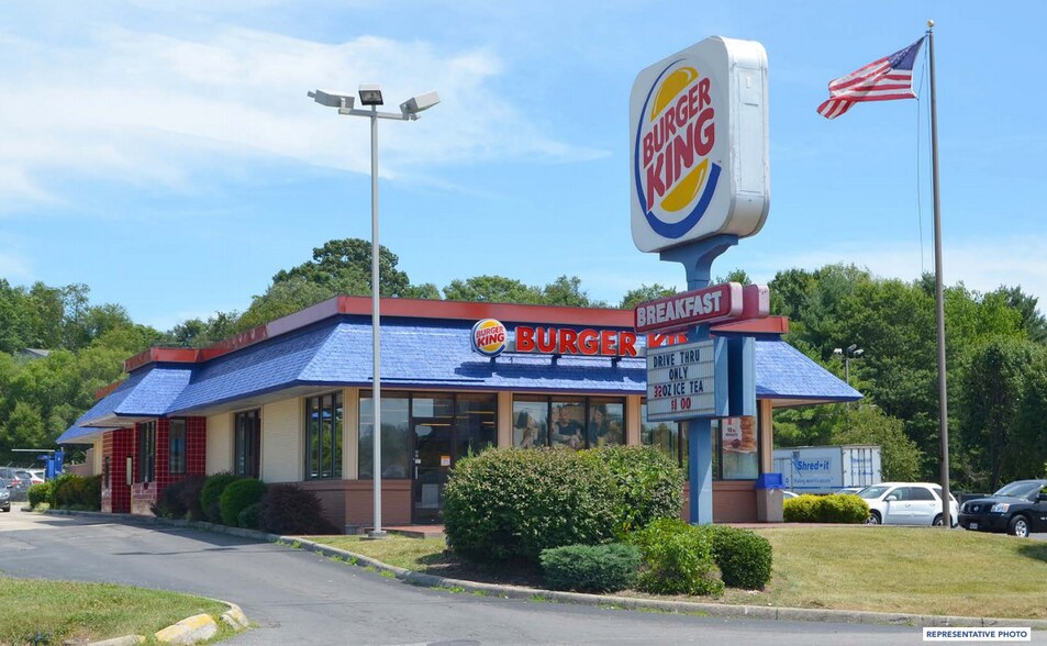 Primary Photo Of 319 Merchants Dr, Knoxville Fast Food For Sale