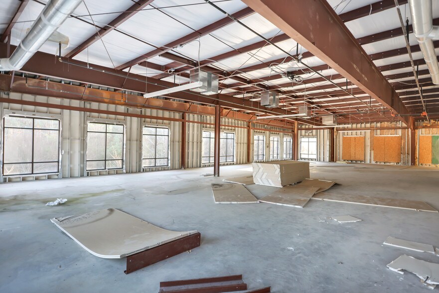 More Photos Of 7335 Old National Hwy, Riverdale Medical For Sale
