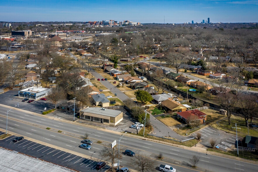 More Photos Of 1425 S University Ave, Little Rock Medical For Sale