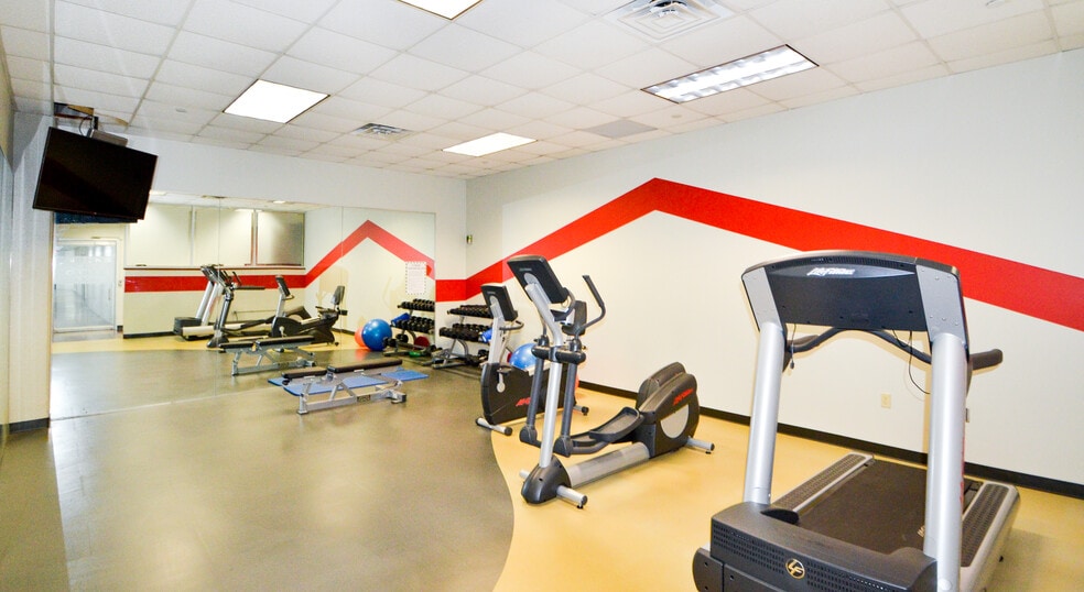 More Photos Of 12005 Ford Rd, Dallas Office For Lease