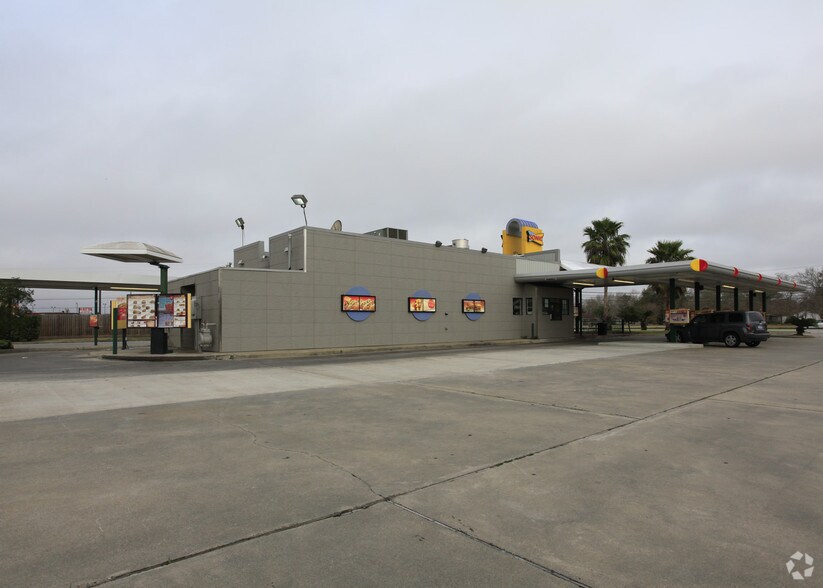More Photos Of 4100 Fm-1765 Rd, La Marque Fast Food For Lease