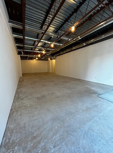 More Photos Of 334-340 Main St, Beacon Storefront Retail Office For Lease