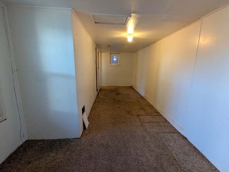 More Photos Of 702 Vesta St, Inglewood Manufacturing For Sale