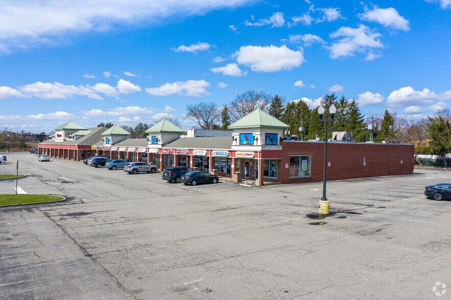 More Photos Of 397 US Highway 46, Fairfield Unknown For Lease