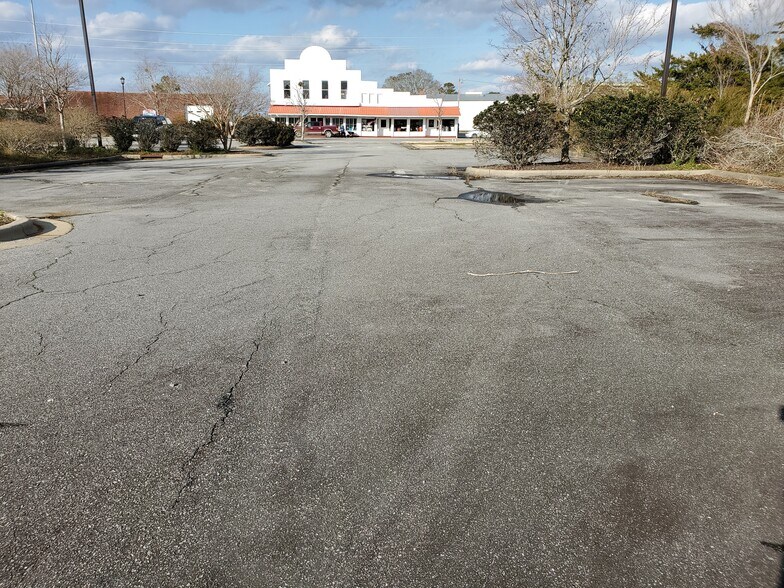 More Photos Of 35050 US Highway 264, Engelhard Office Residential For Sale