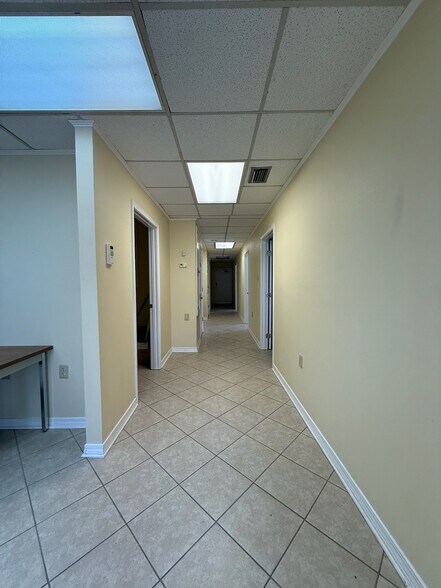 More Photos Of 3102 Canty St, Pascagoula Office For Lease