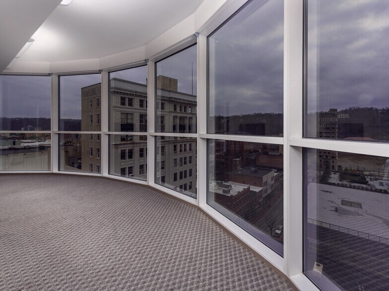 More Photos Of 109 Capitol St, Charleston Office Residential For Sale