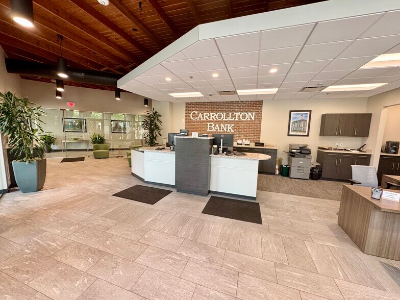 More Photos Of 222 E Park St, Edwardsville Office For Lease