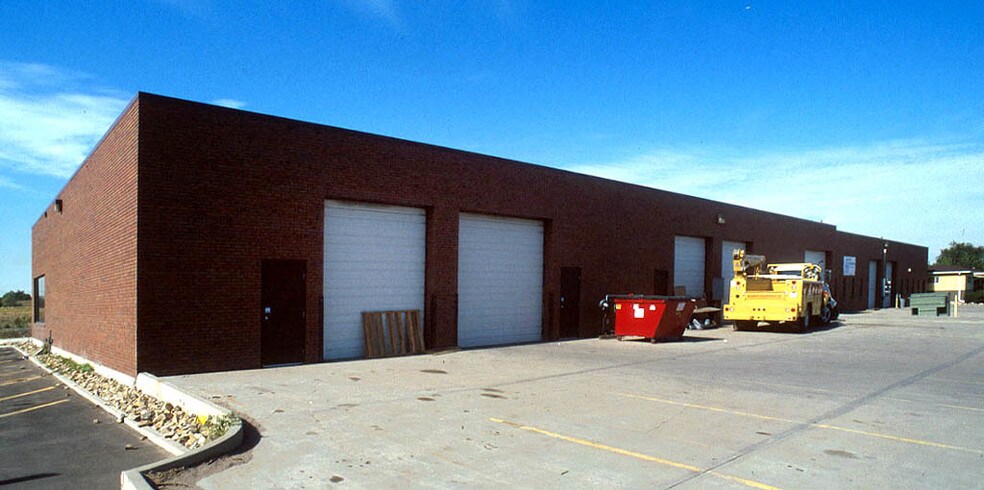More Photos Of 2655-2677 E Highway 224, Denver Warehouse For Lease