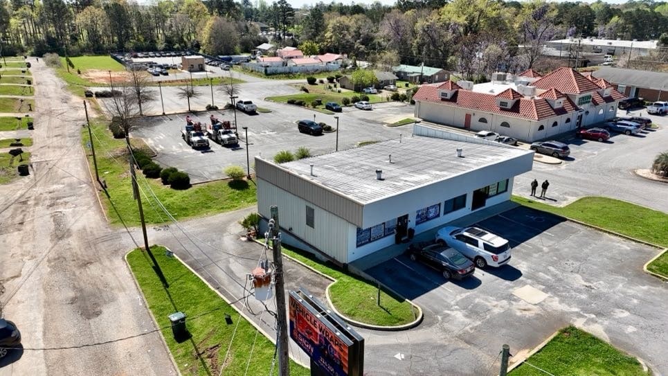 More Photos Of 1848 Opelika Rd, Auburn Freestanding For Sale