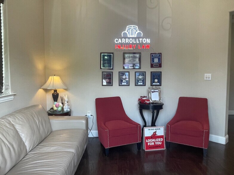 More Photos Of 4221 Medical Pky, Carrollton Medical For Lease