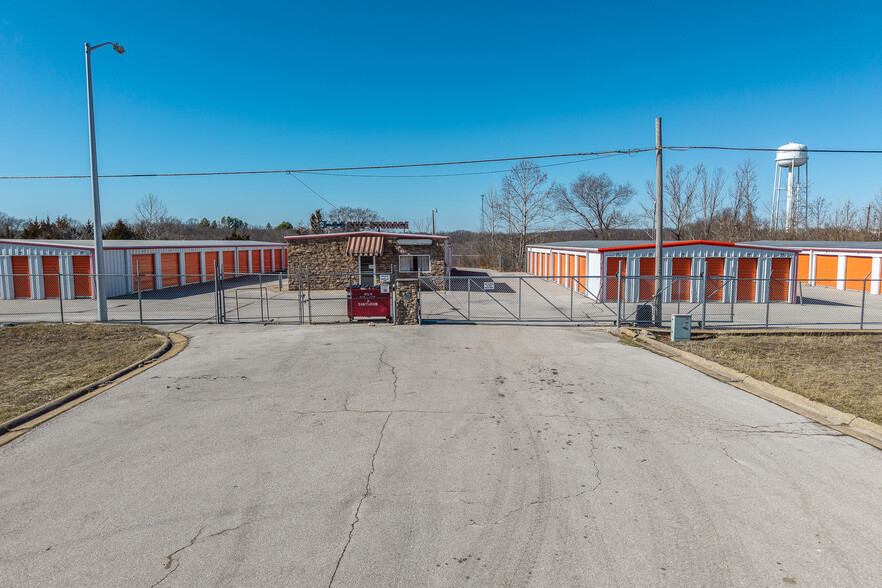 Primary Photo Of 14305 Saint Robert Outer Rd, Saint Robert Self Storage For Sale