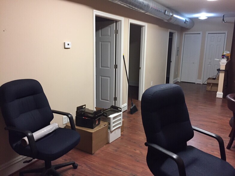 More Photos Of 16 S Dooley Ave, Richmond Apartments For Lease