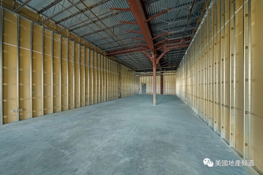 More Photos Of 4899 Highway 6, Missouri City Restaurant For Lease