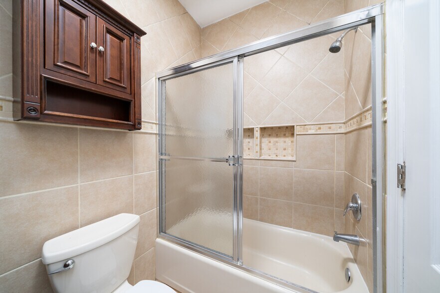 More Photos Of 187 Zabriskie St, Jersey City Apartments For Sale