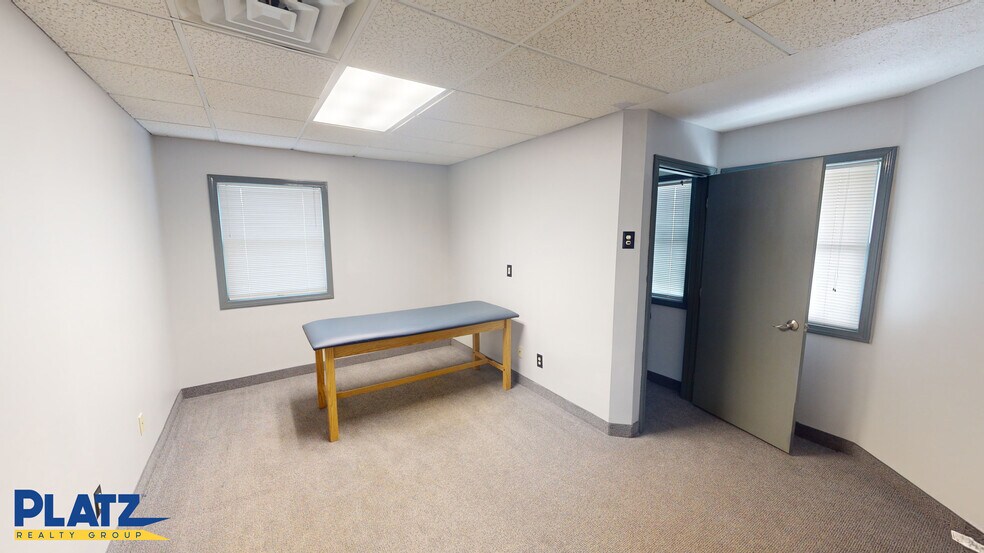 More Photos Of 950 Youngstown Warren Rd, Niles Medical For Sale