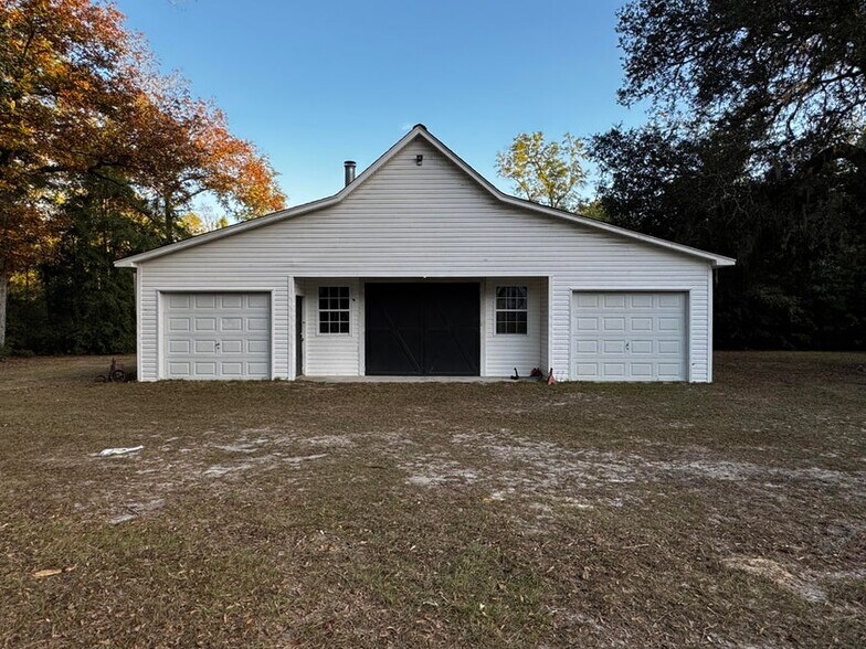 More Photos Of 143 Fisk Rd, Dorchester Specialty For Sale