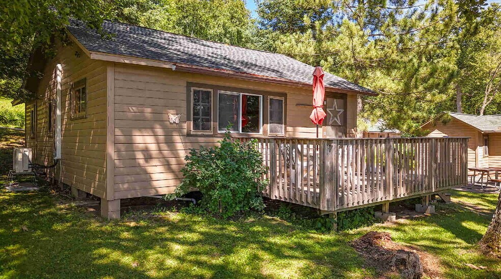 More Photos Of 19222 Echo Ridge Dr, Nevis Hotel For Sale