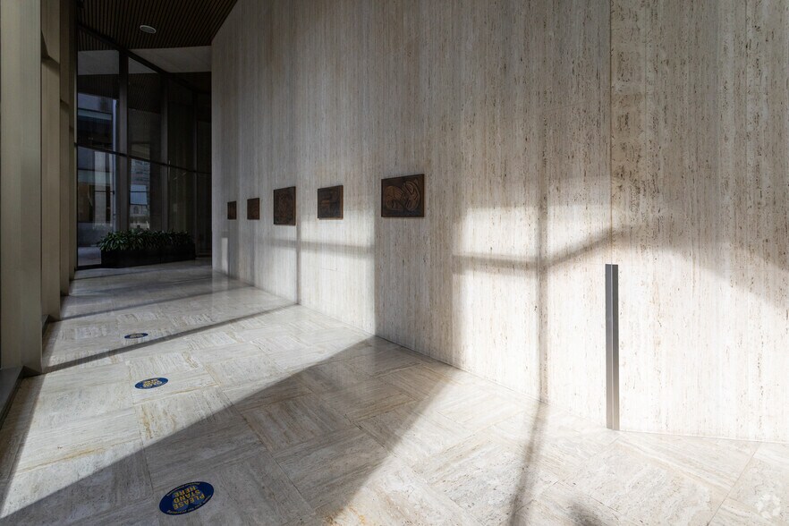 More Photos Of 1055 W Georgia St, Vancouver Coworking Space