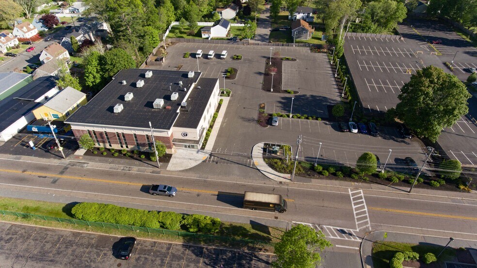 More Photos Of 661 Centre St, Brockton Medical For Sale