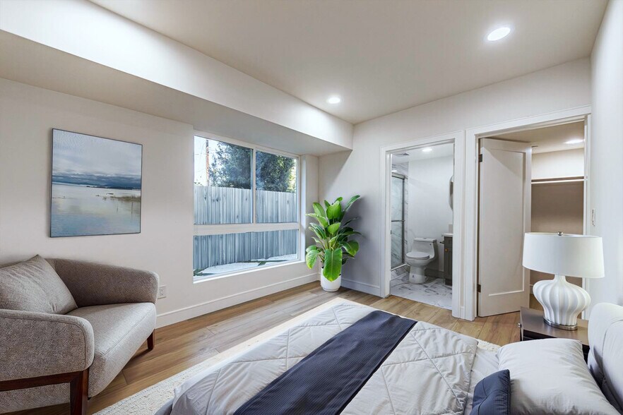 More Photos Of 5436 Romaine St, Los Angeles Apartments For Sale