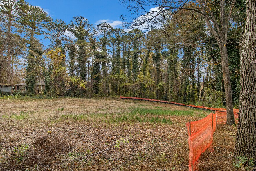 More Photos Of 883 Mountain View Dr, Stone Mountain Land For Sale