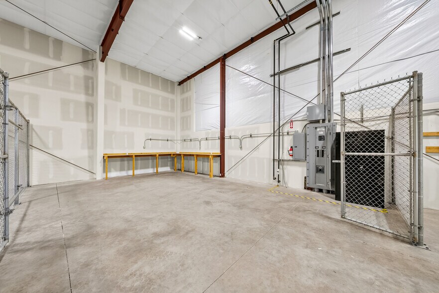 More Photos Of 188 Salmon Way, White City Industrial For Sale
