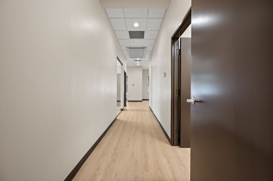 More Photos Of 5708 Colleyville Blvd, Colleyville Medical For Lease