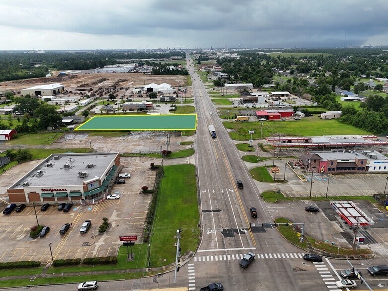 More Photos Of 1500 Cities Service Hwy, Sulphur Auto Repair For Lease
