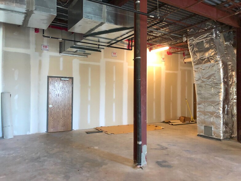 More Photos Of 916 S Main St, Fuquay-Varina Medical For Lease