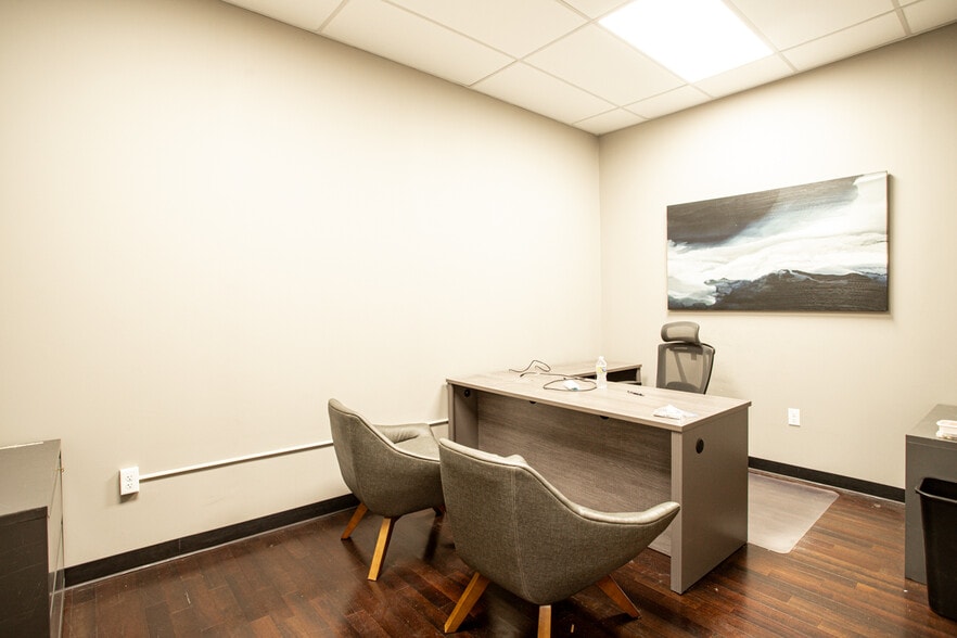 More Photos Of 139 S Main St, Fall River Office For Sale