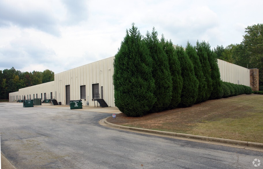 More Photos Of 5360 Snapfinger Woods Dr, Decatur Distribution For Lease