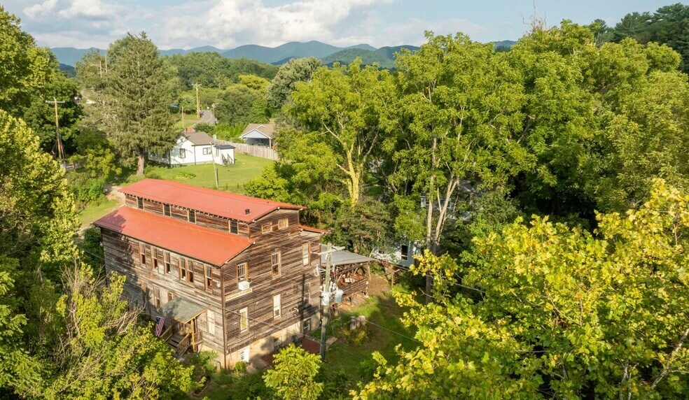 More Photos Of 1 Old Mill Ln, Weaverville Restaurant For Sale