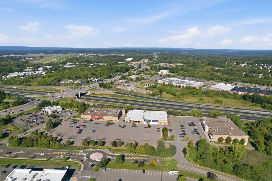 More Photos Of 601-605 Troy Schenectady Rd, Latham General Retail For Sale