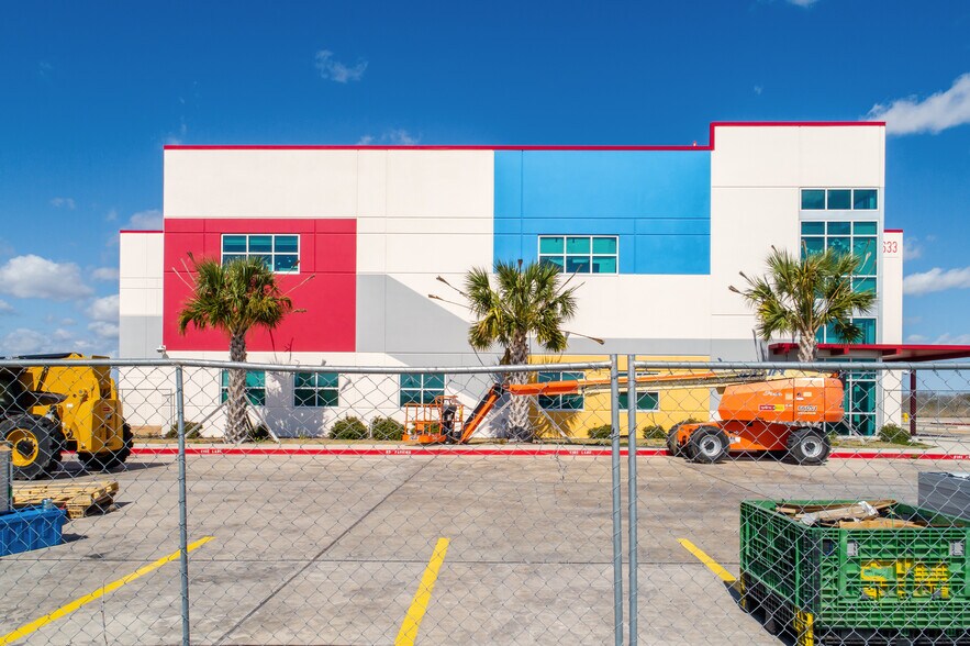 More Photos Of 6609 Evans Rd, Corpus Christi Schools For Sale