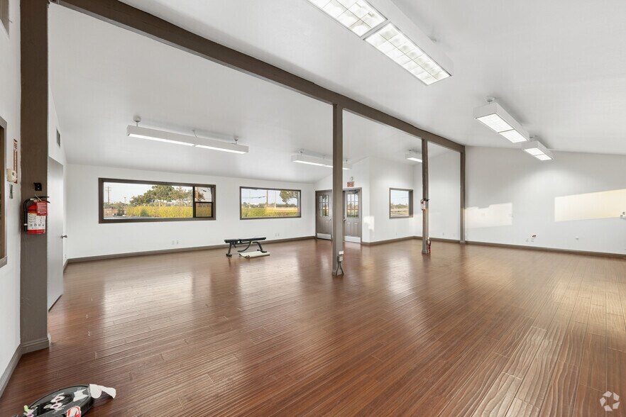 More Photos Of 19401 S Main St & 19204 S Figueroa St, Gardena Land For Lease