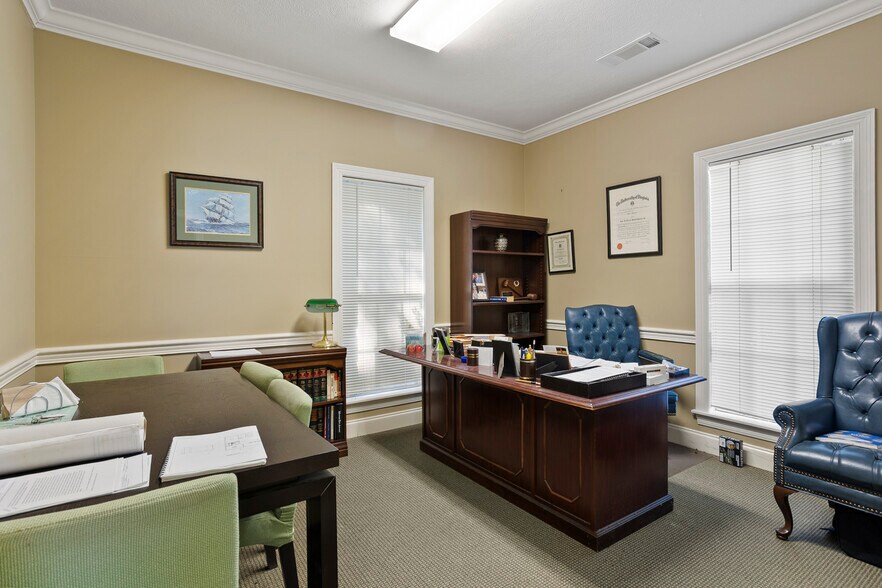 More Photos Of 112 Byram Pky, Byram Office For Sale