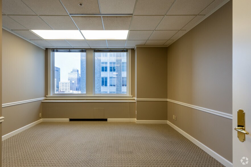 Photo of 8th Floor Ste 800