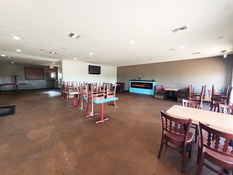 More Photos Of 1111 S Beeline Hwy, Payson Restaurant For Lease