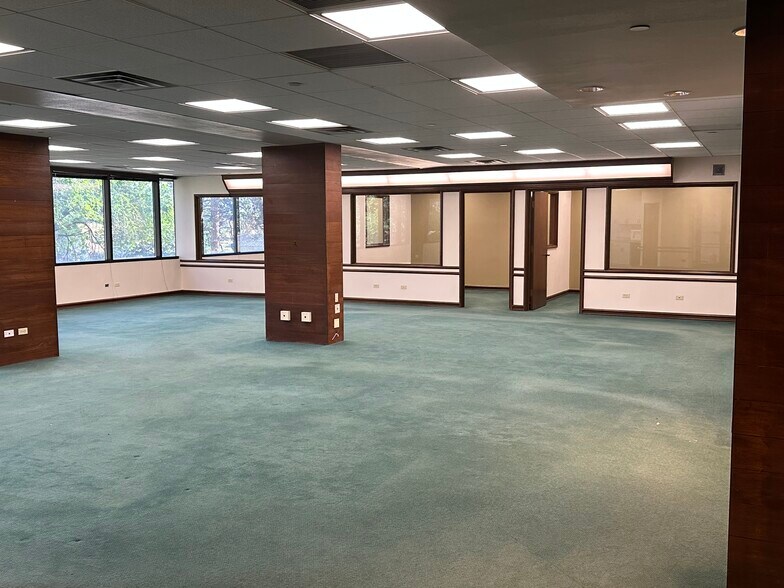 More Photos Of 25548 Genesee Trail Rd, Golden Office For Lease
