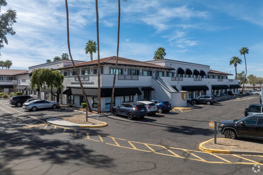 More Photos Of 7600 N 15th St, Phoenix Office For Lease