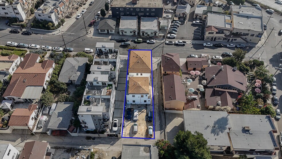 More Photos Of 817-823 Centennial St, Los Angeles Apartments For Sale
