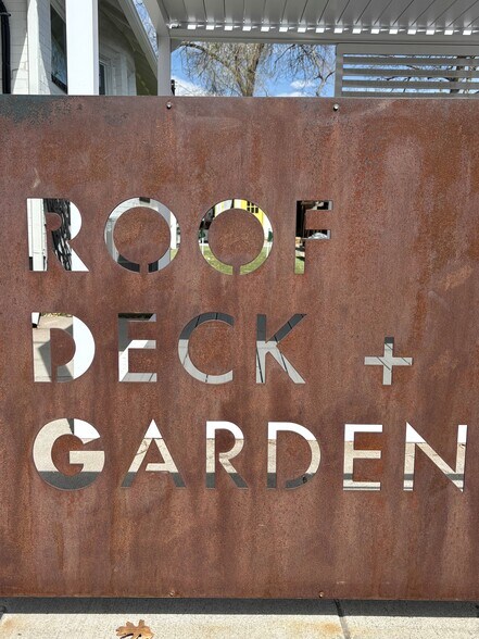 More Photos Of 4735 W 38th Ave, Denver Office For Sale