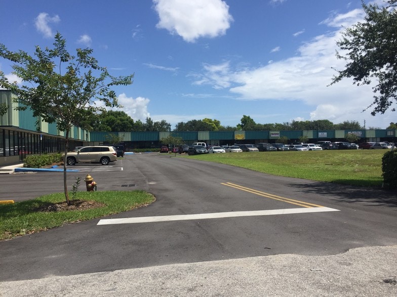 Primary Photo Of 3113-3185 W Atlantic Blvd, Pompano Beach Unknown For Lease