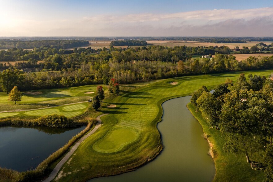 More Photos Of 911 Saint James Park Ave, Monroe Golf Course Driving Range For Sale