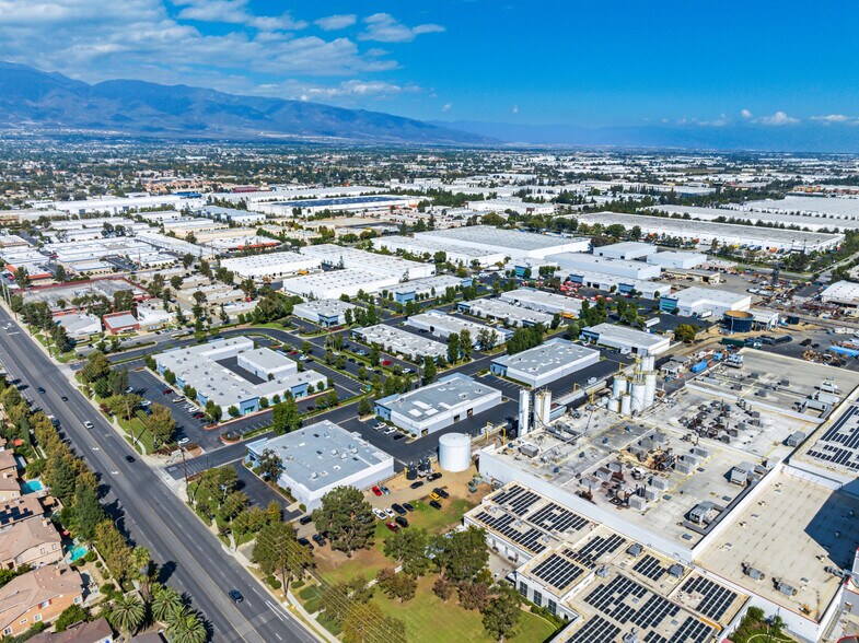 More Photos Of 9439 Archibald Ave, Rancho Cucamonga Unknown For Lease